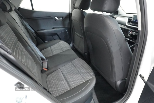 Used Kia Stonic 2024 for sale - 77883929: Photo 31