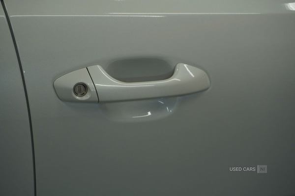 Used Kia Stonic 2024 for sale - 77883929: Photo 5