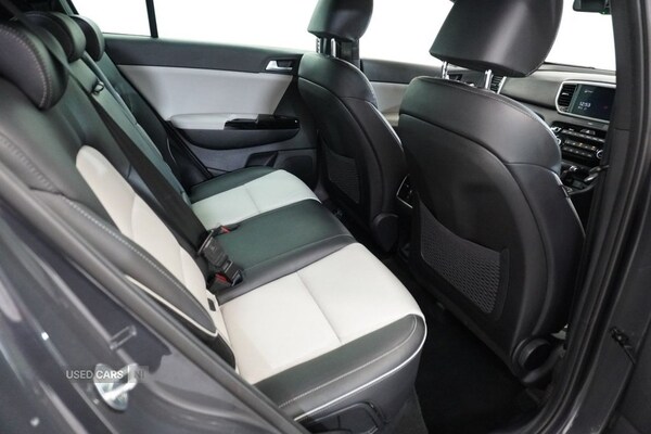 Used Kia Sportage 2021 for sale - 76802603: Photo 31