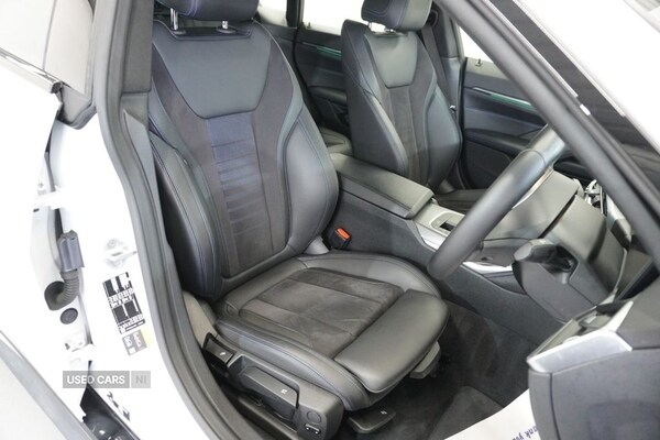 Used BMW i4 2022 for sale - 75532909: Photo 26