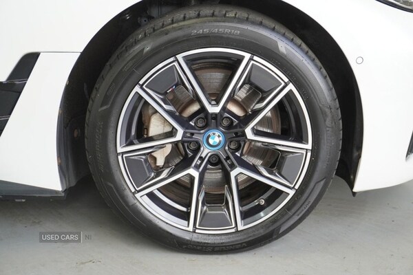 Used BMW i4 2022 for sale - 75532909: Photo 3