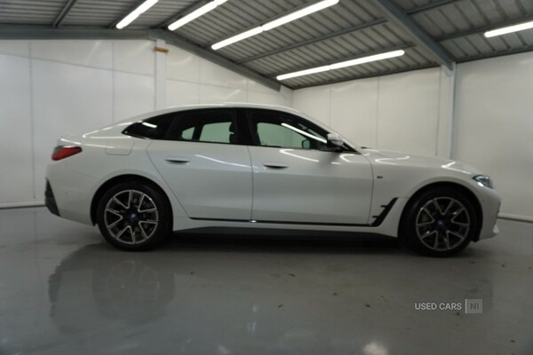 Used BMW i4 2022 for sale - 75532909: Photo 8