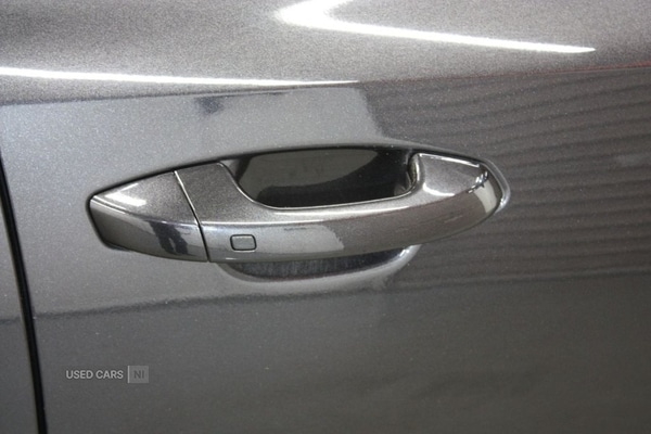 Used Kia Stinger 2019 for sale - 76914312: Photo 5