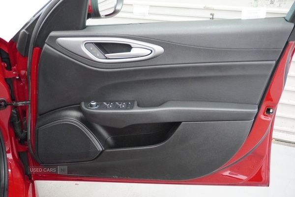 Used Alfa Romeo Giulia 2017 for sale - 76522638: Photo 22