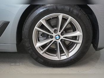 Used BMW 5 Series 2018 for sale - 77292529: Photo