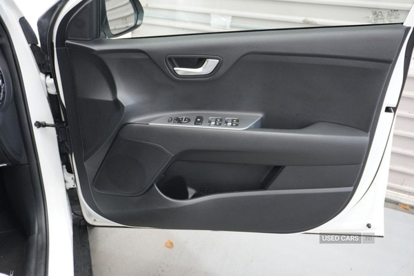 Used Kia Stonic 2023 for sale - 76729906: Photo 21