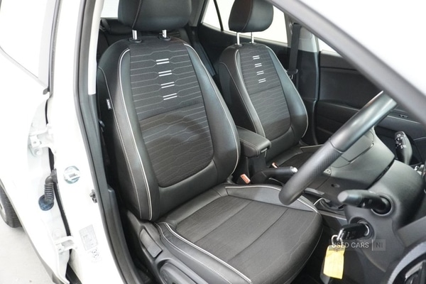 Used Kia Stonic 2023 for sale - 76729906: Photo 23