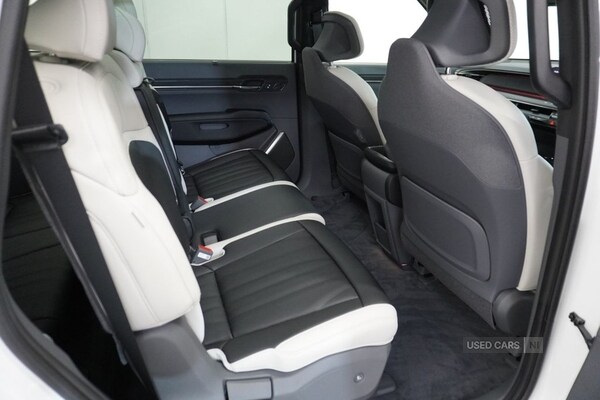 Used Kia EV9 2025 for sale - 77017459: Photo 39