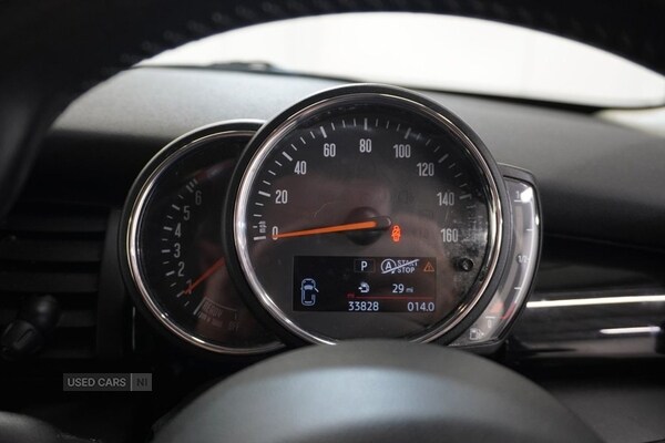 Used MINI Hatch 2018 for sale - 75298896: Photo 26