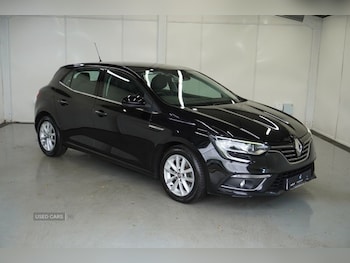 Used Renault Megane 2017 for sale - 78966557: Photo