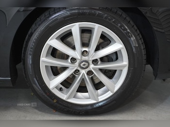Used Renault Megane 2017 for sale - 78966557: Photo