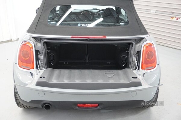 Used MINI Convertible 2017 for sale - 75647659: Photo 19