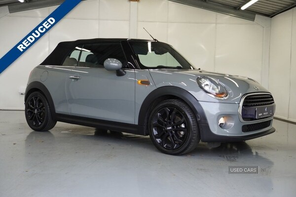 Used MINI Convertible 2017 for sale - 75647659: Photo 1