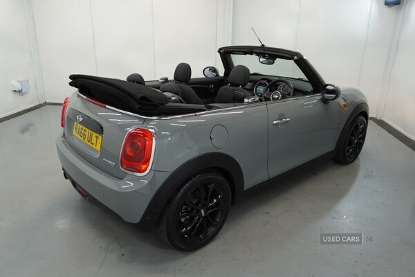 Used MINI Convertible 2017 for sale - 75647659: Photo 31