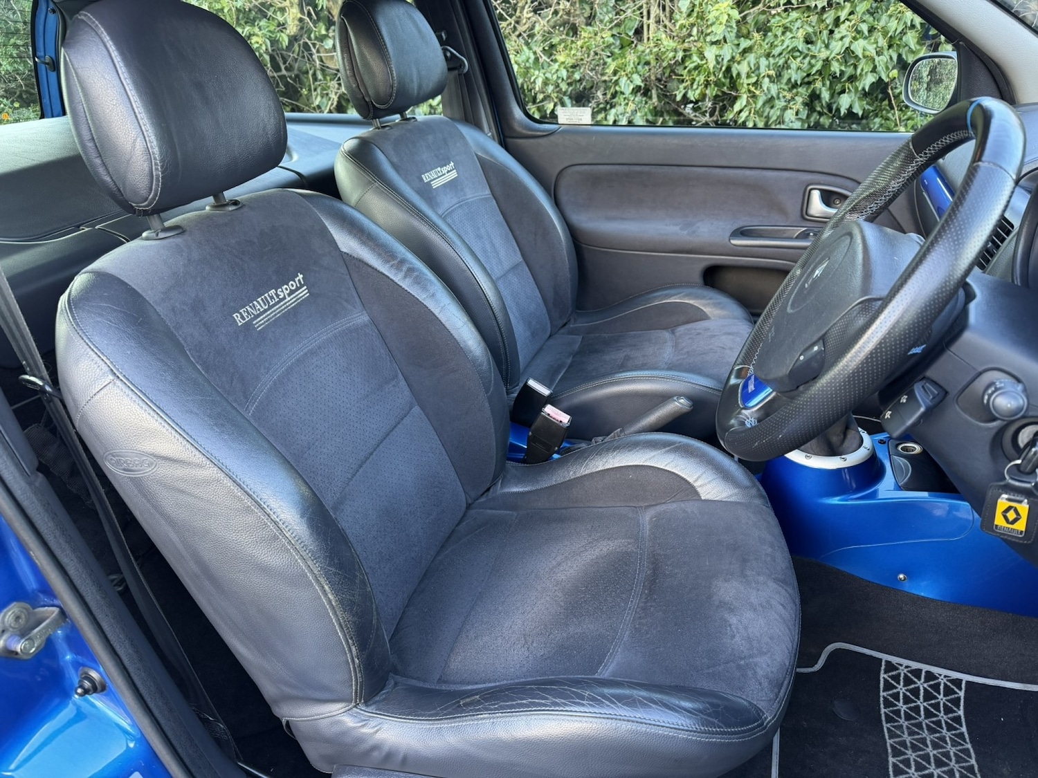 Used Renault Clio 2004 for sale - 77572885: Photo 32