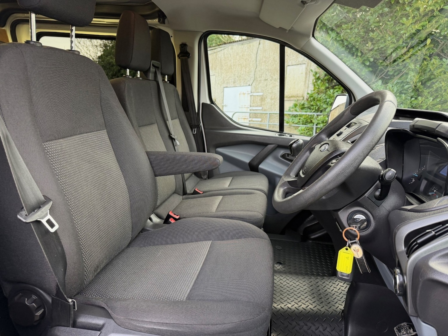 Used Ford Transit Custom 2017 for sale - 77921456: Photo 10