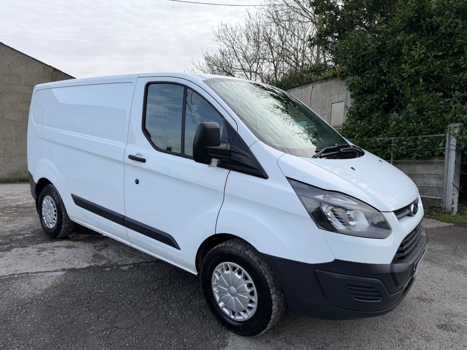 Used Ford Transit Custom 2017 for sale - 77921456: Photo 3