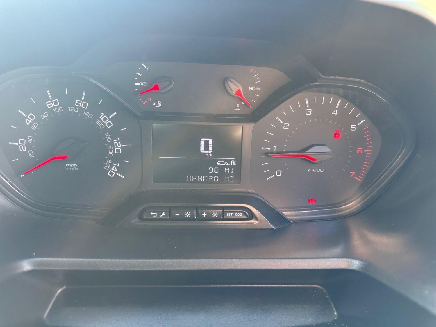 Used Peugeot Partner 2019 for sale - 76793654: Photo 10