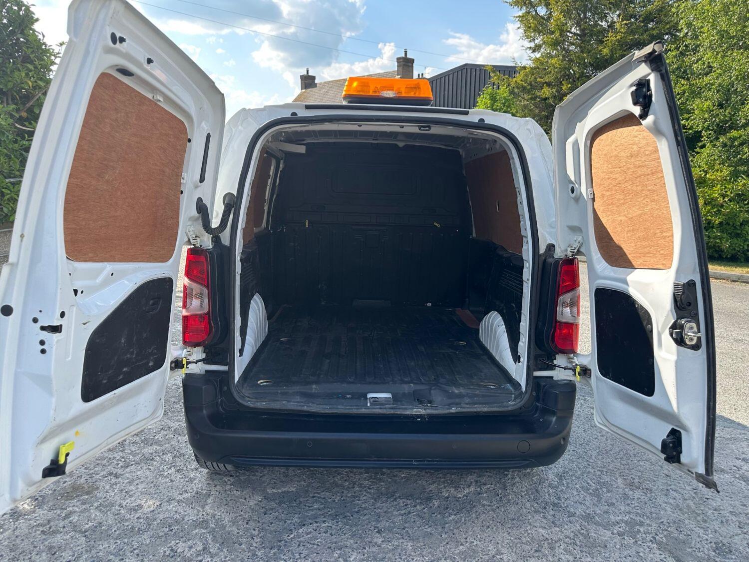 Used Peugeot Partner 2019 for sale - 76793654: Photo 16