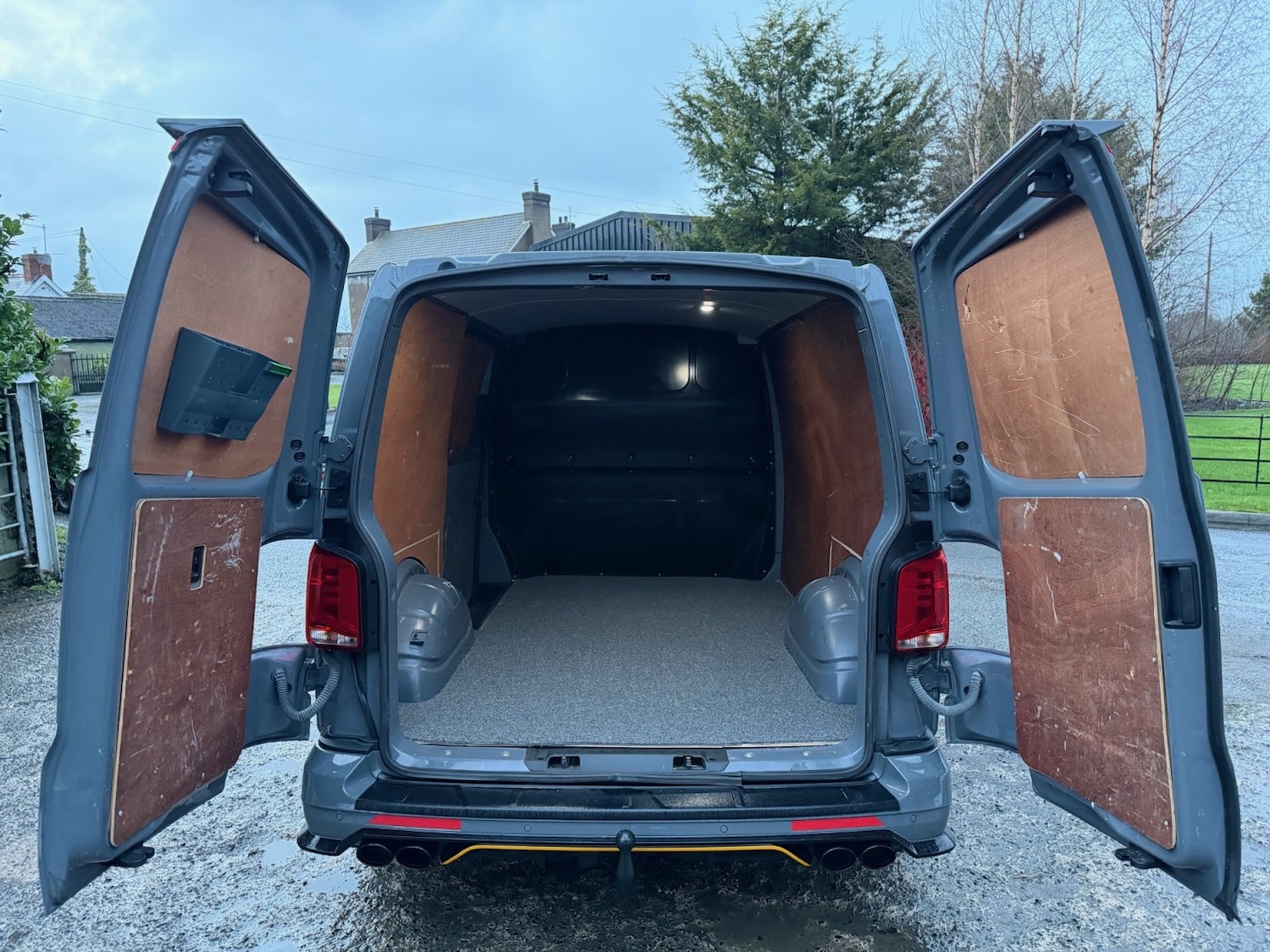 Used Volkswagen Transporter 2021 for sale - 77558587: Photo 24