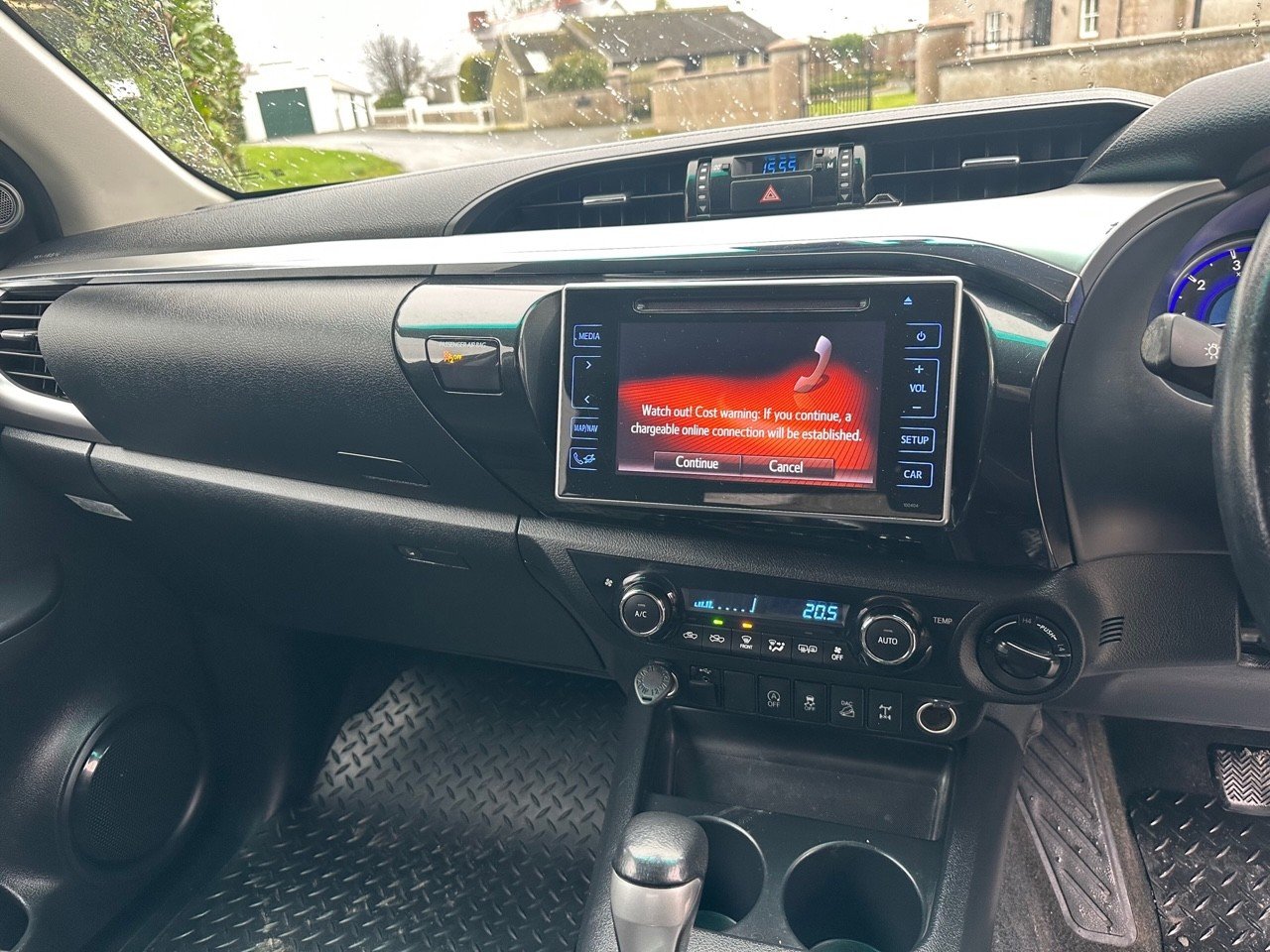 Used Toyota Hilux 2020 for sale - 77464475: Photo 11