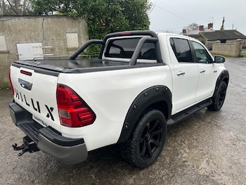 Used Toyota Hilux 2020 for sale - 77464475: Photo