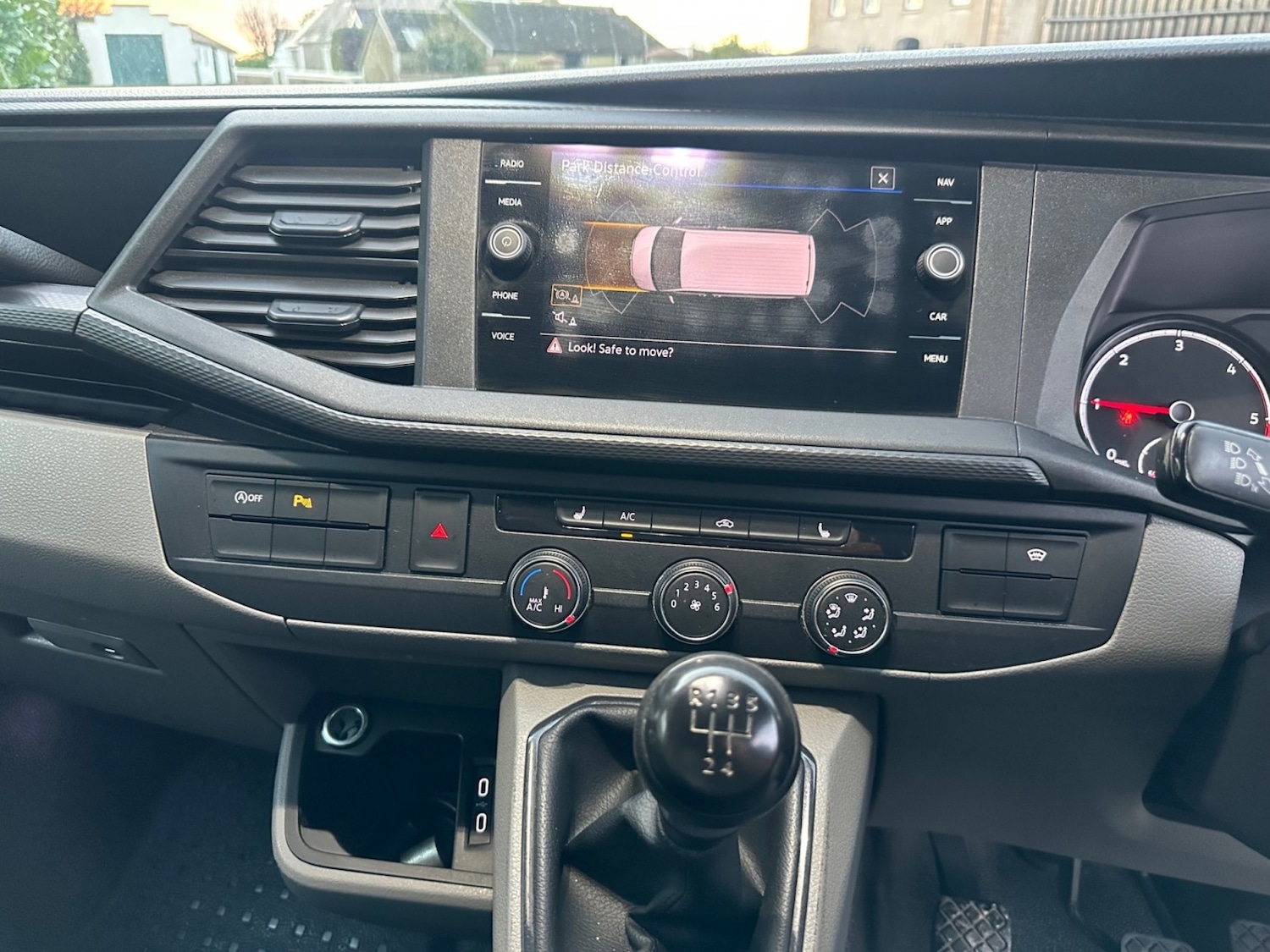 Used Volkswagen Transporter 2021 for sale - 76643312: Photo 15