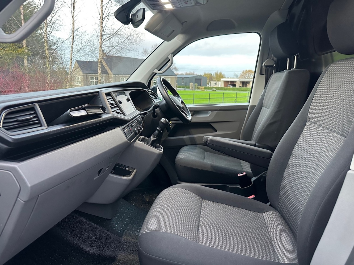 Used Volkswagen Transporter 2021 for sale - 76643312: Photo 18