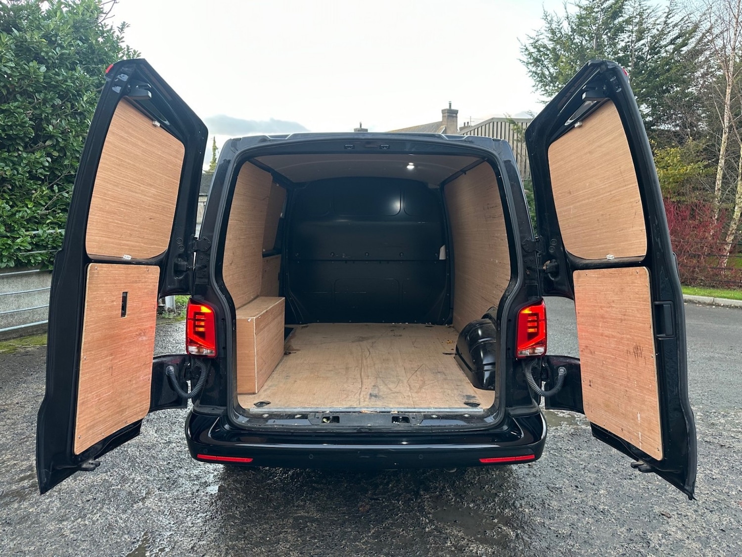 Used Volkswagen Transporter 2021 for sale - 76643312: Photo 20