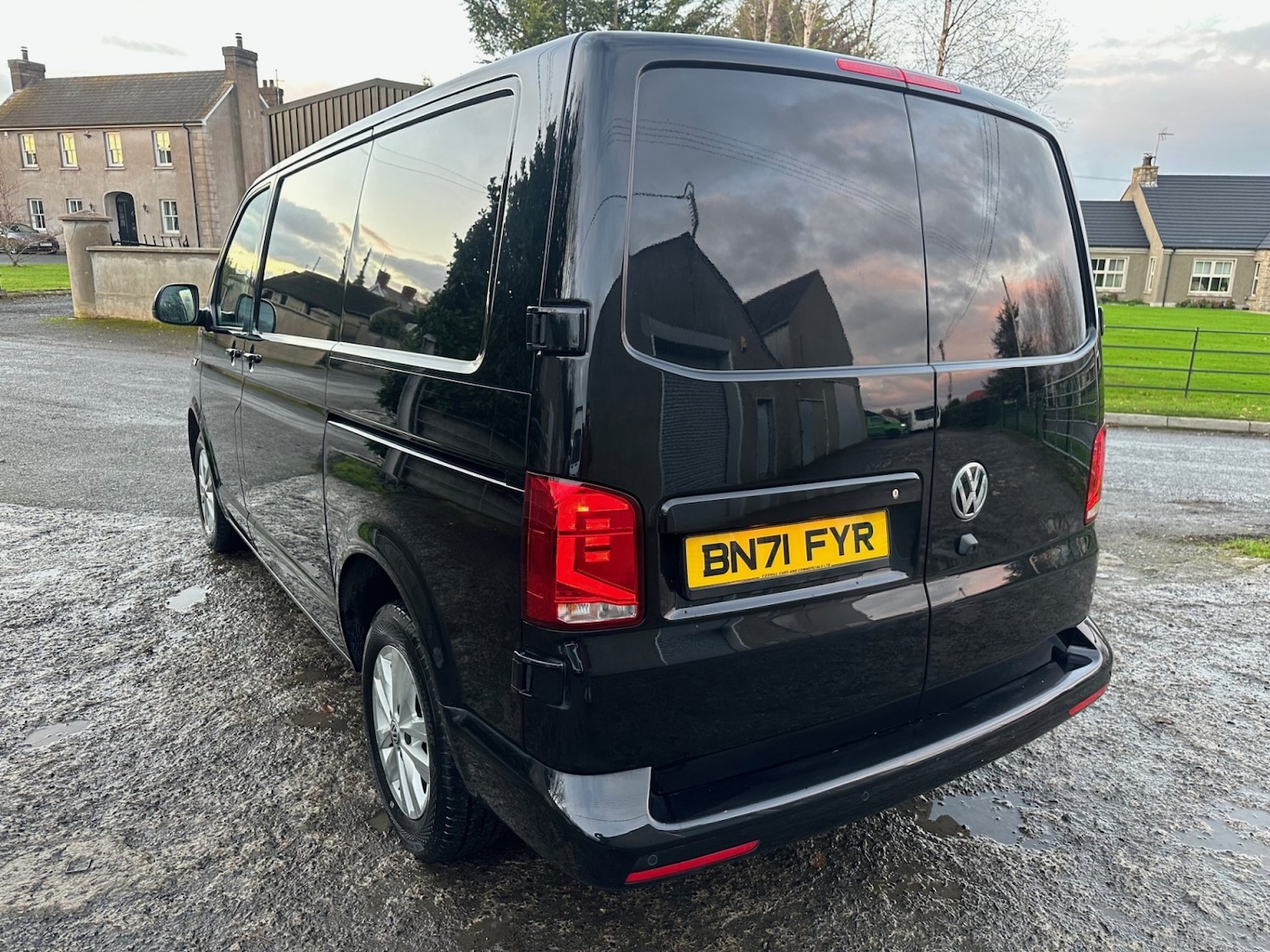 Used Volkswagen Transporter 2021 for sale - 76643312: Photo 9