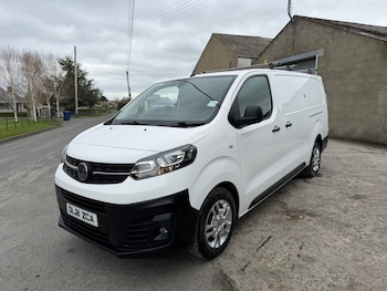 Vauxhall Vivaro feature image