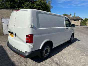 Used Volkswagen Transporter 2018 for sale - 74697360: Photo