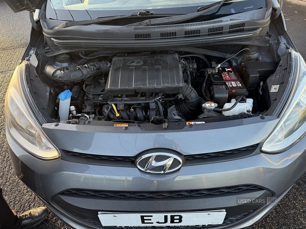 Used Hyundai i10 2014 for sale - 76802976: Photo 11