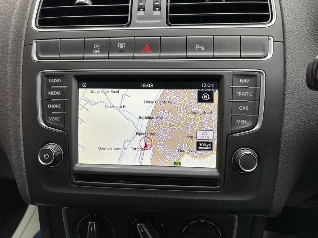 Used Volkswagen Polo 2016 for sale - 77780623: Photo 6