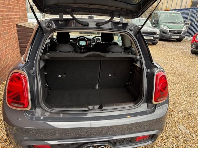 Used MINI Hatch 2018 for sale - 77507568: Photo 19