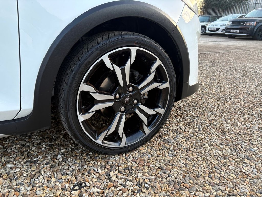 Used Ford Fiesta 2020 for sale - 77680847: Photo 12