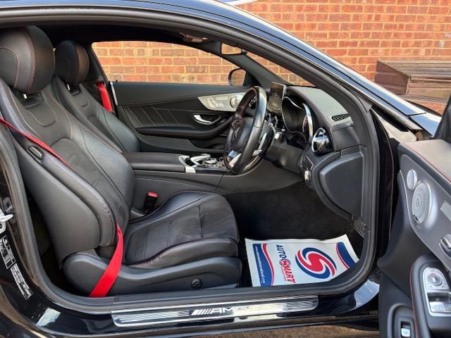 Used Mercedes-Benz C Class 2016 for sale - 77463841: Photo 3