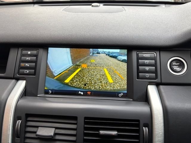 Used Land Rover Discovery Sport 2015 for sale - 76740041: Photo 12