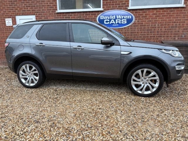 Used Land Rover Discovery Sport 2015 for sale - 76740041: Photo 2