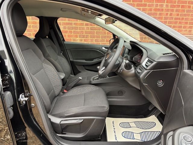 Used Renault Clio 2022 for sale - 76454323: Photo 23