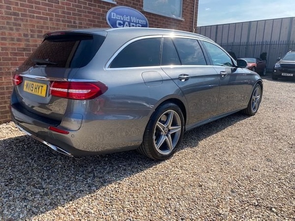 Used Mercedes-Benz E-Class 2019 for sale - 74997597: Photo 11