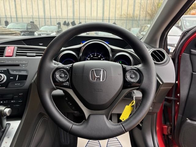 Used Honda Civic 2014 for sale - 76454630: Photo 25