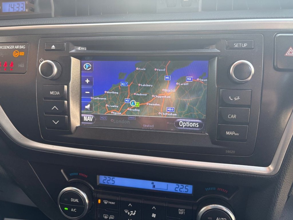 Used Toyota Auris 2013 for sale - 77667668: Photo 17