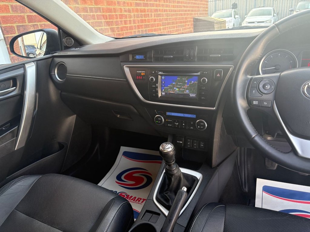 Used Toyota Auris 2013 for sale - 77667668: Photo 22