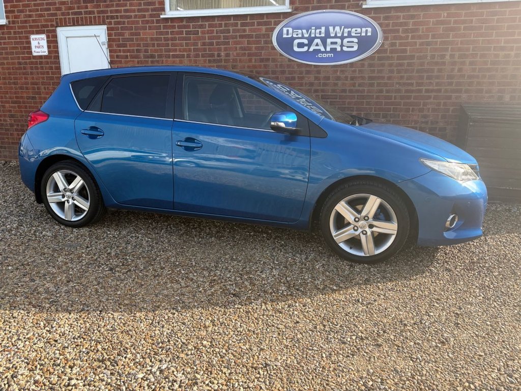 Used Toyota Auris 2013 for sale - 77667668: Photo 4