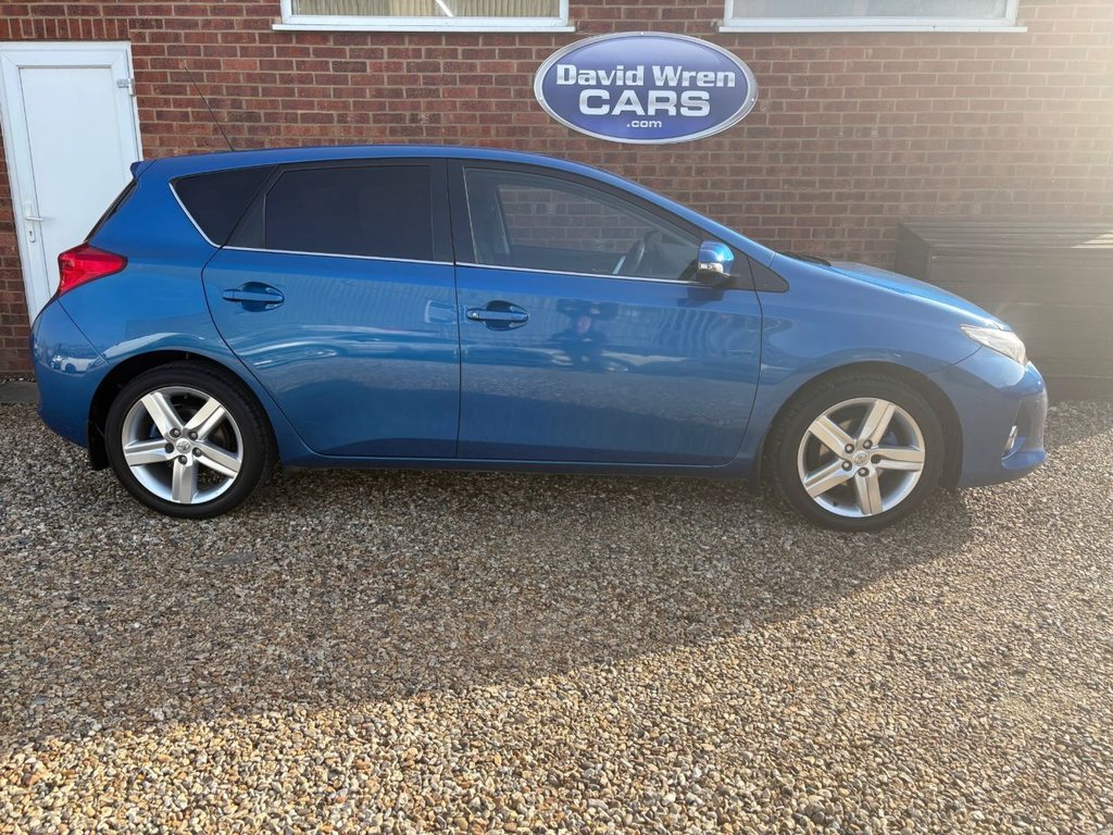 Used Toyota Auris 2013 for sale - 77667668: Photo 5