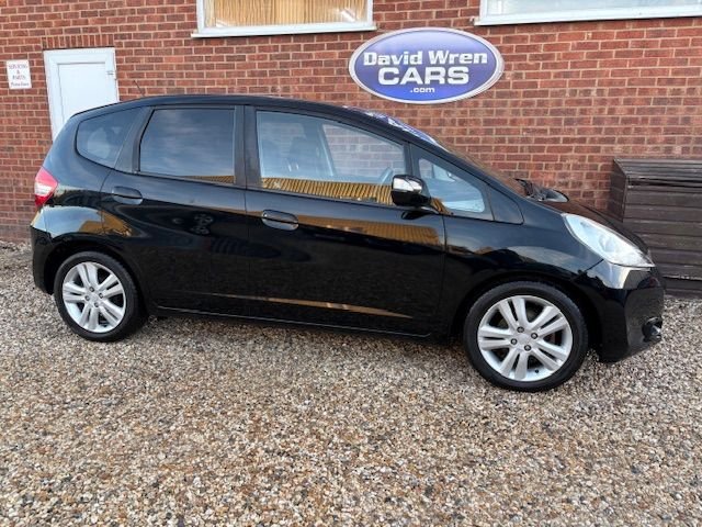 Used Honda Jazz 2012 for sale - 76655032: Photo 2