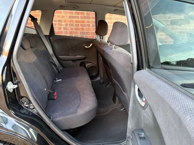 Used Honda Jazz 2012 for sale - 76655032: Photo 20