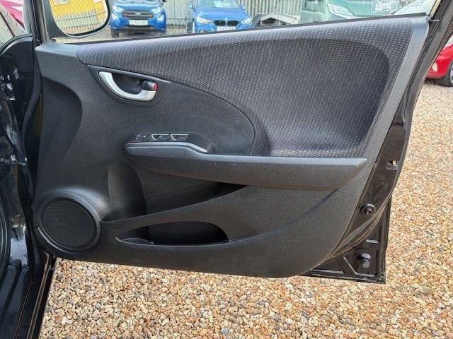 Used Honda Jazz 2012 for sale - 76655032: Photo 22