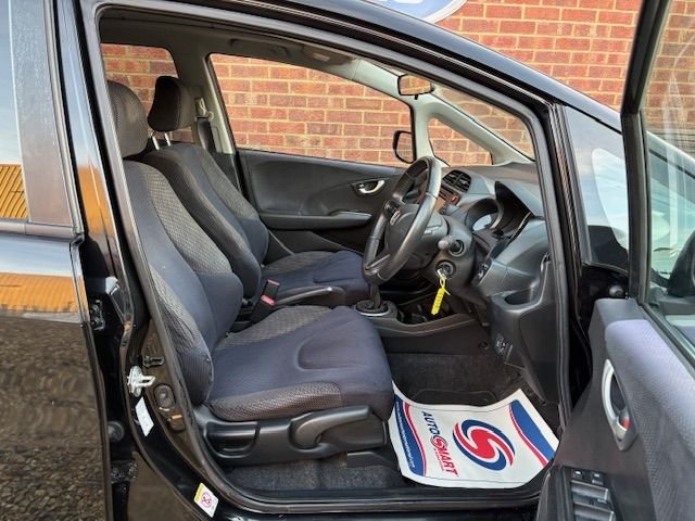 Used Honda Jazz 2012 for sale - 76655032: Photo 3